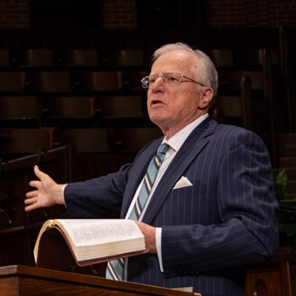 ERWIN LUTZER Headshot